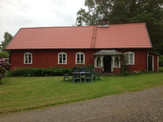 Charmig Hallandslaenga Naera Ullared Exterior photo