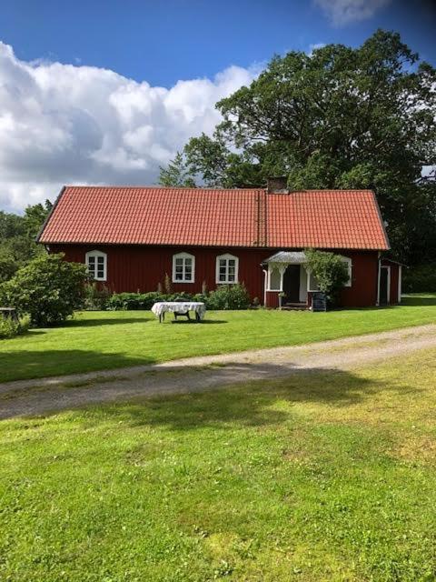 Charmig Hallandslaenga Naera Ullared Exterior photo