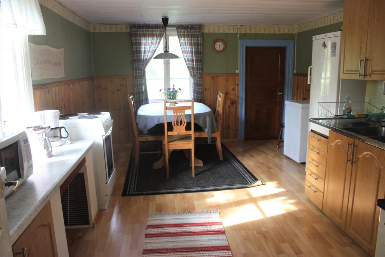 Charmig Hallandslaenga Naera Ullared Exterior photo